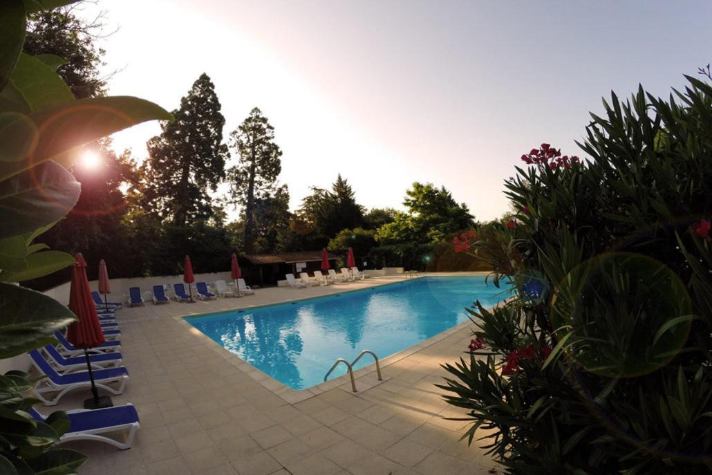 Camping Et Hotel Chateau Du Haget Montesquiou المظهر الخارجي الصورة